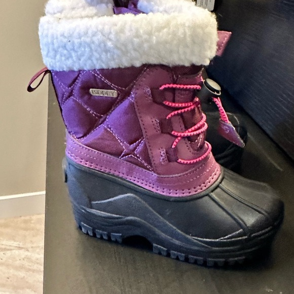 ✨ NWT Arctic Toddler Adaptive Waterproof Snow Boots ✨ - Picture 4 of 7